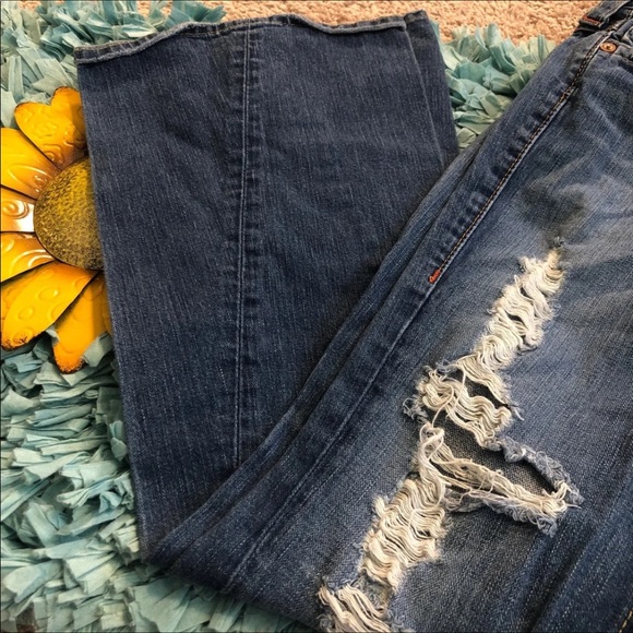 SOLD True Religion Distressed Flare Jeans - Picture 10 of 12
